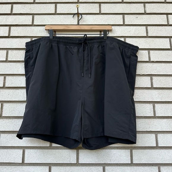Eddie Bauer Tidal High Rise Black Nylon Shorts 3X StormRepel FreeShade UPF 50+ - Picture 1 of 12